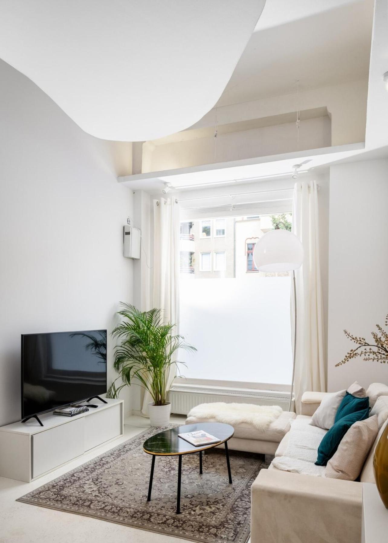 Central Home With Fireplace Near Underground Berlino Esterno foto